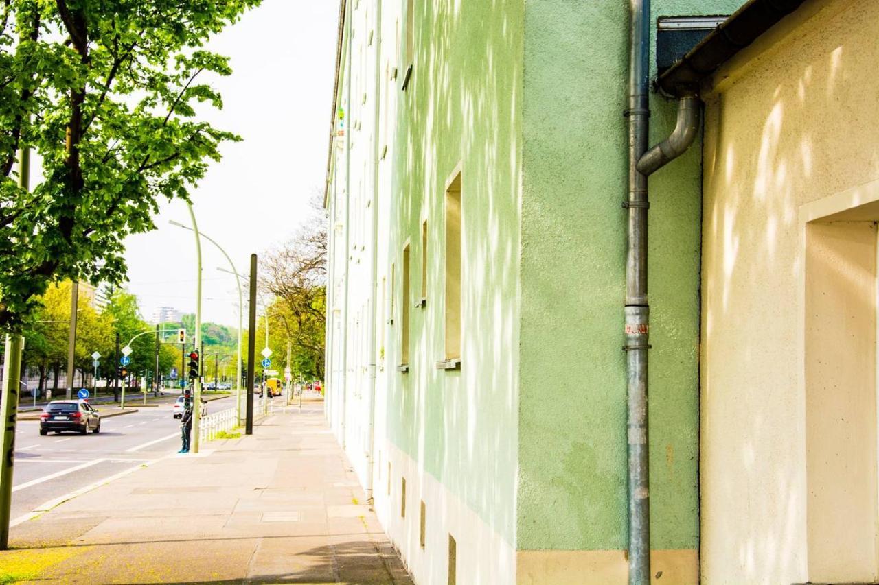 With 3 Bedroom +1.5 Bthrm +a/c In Prenzlauer Berg Casa vacanze *