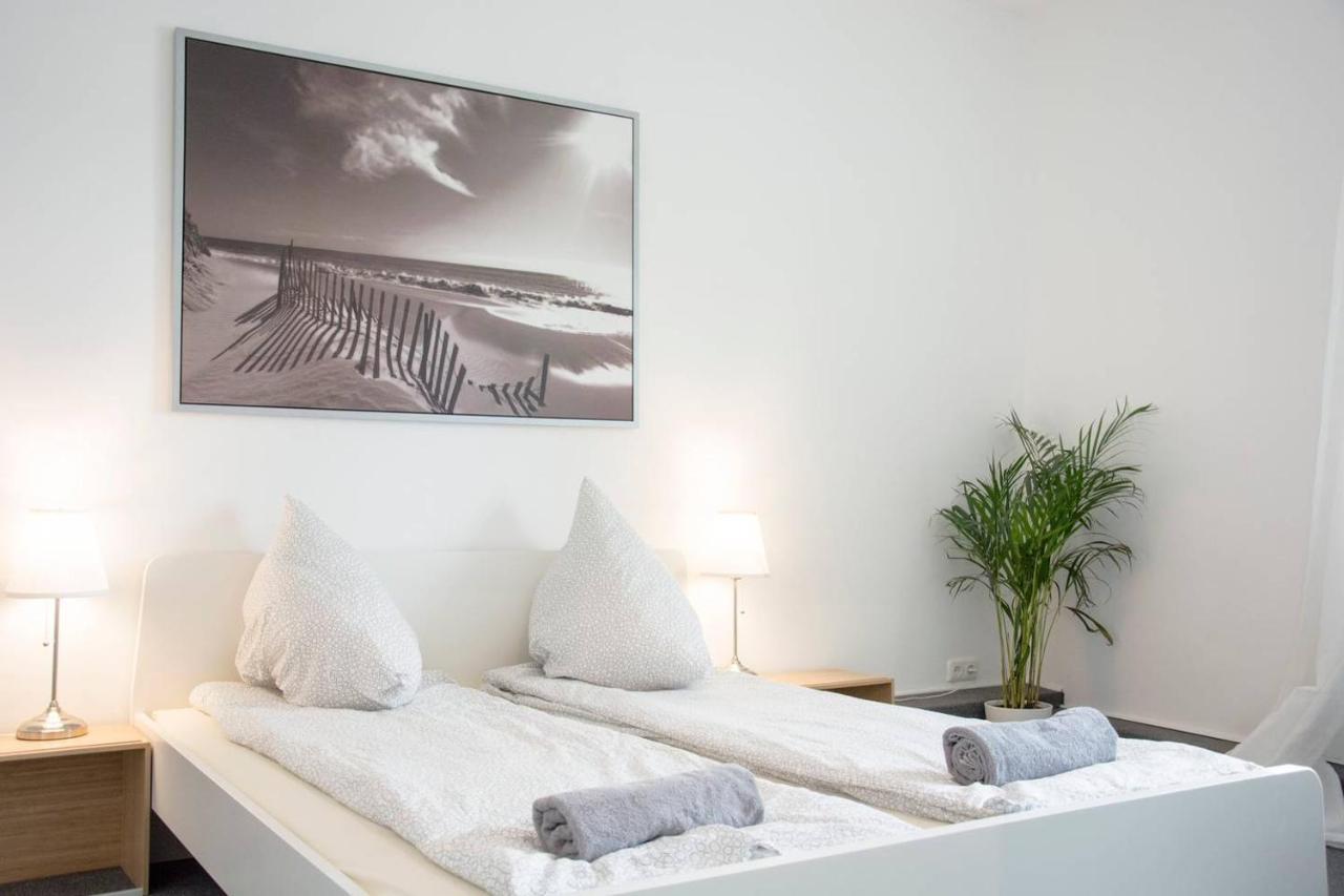 With 3 Bedroom +1.5 Bthrm +a/c In Prenzlauer Berg Casa vacanze