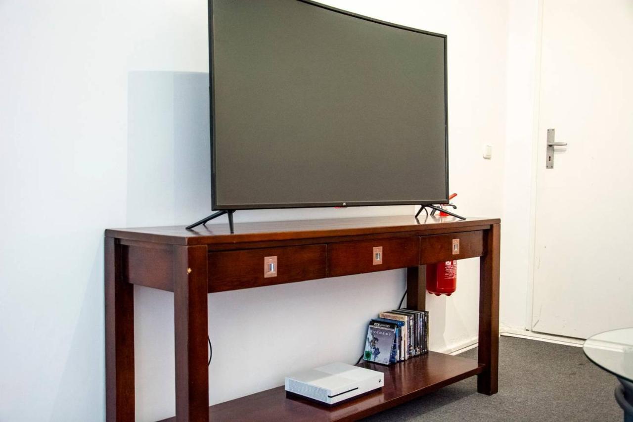 With 3 Bedroom +1.5 Bthrm +a/c In Prenzlauer Berg Casa vacanze
