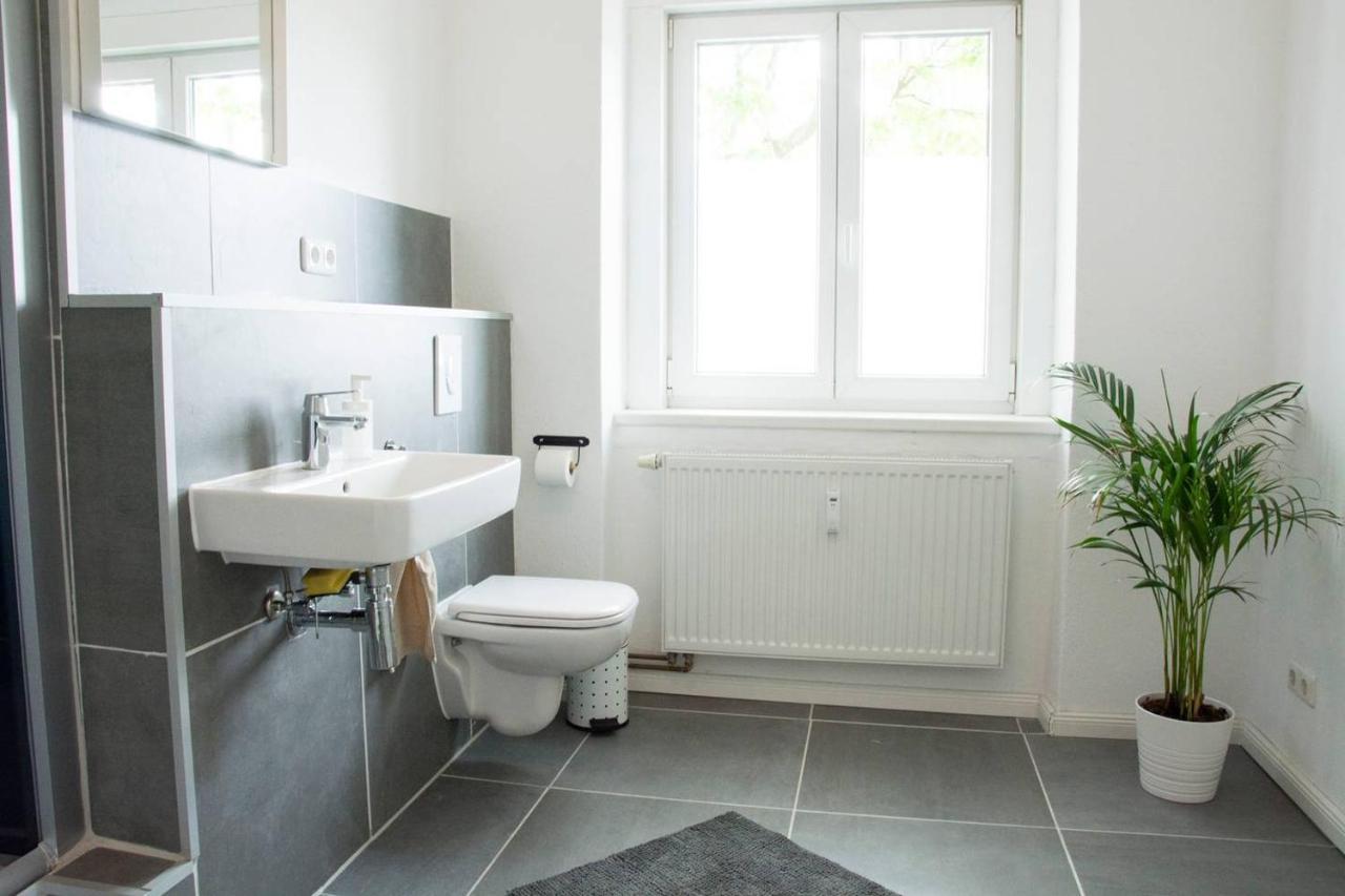 With 3 Bedroom +1.5 Bthrm +a/c In Prenzlauer Berg Casa vacanze *